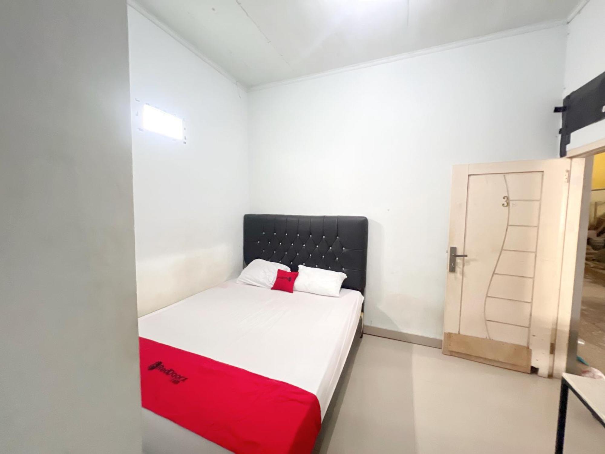 Reddoorz At Kay Residence Waydadi Lampung Bandar Lampung Bagian luar foto